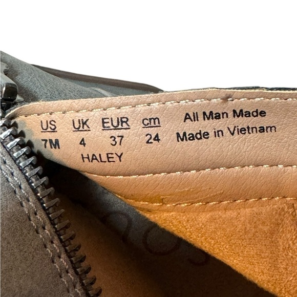 Soul Naturalizer Haley Ankle Wedge Bootie 7 M - Picture 5 of 12